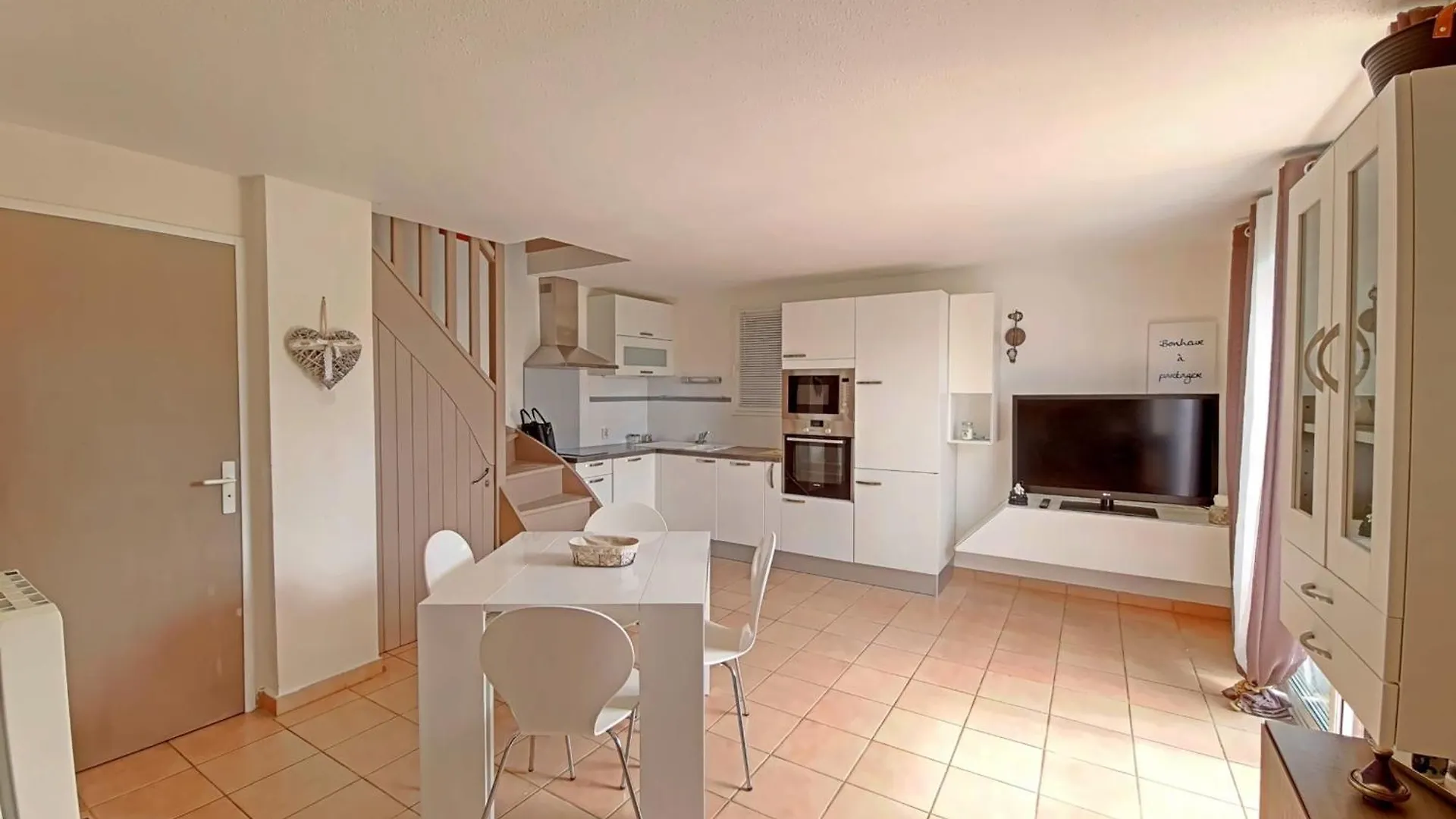 Holiday home Maison 4 Pers Aux Saintes-Maries-De-La-Mer - Fr-1-475-158